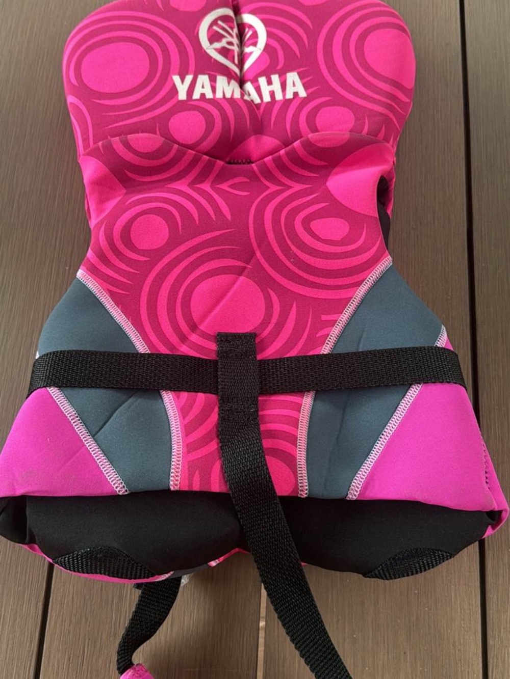 Yamaha Kids Swim Vest in Hot Pink and Gray with Circular Print